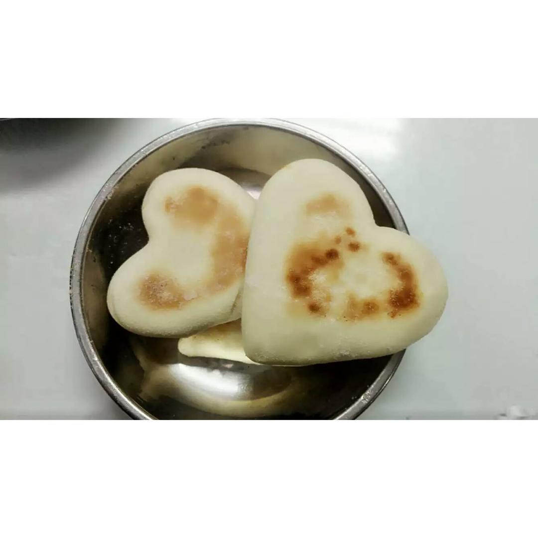 小哥哥的姐做的白面饼