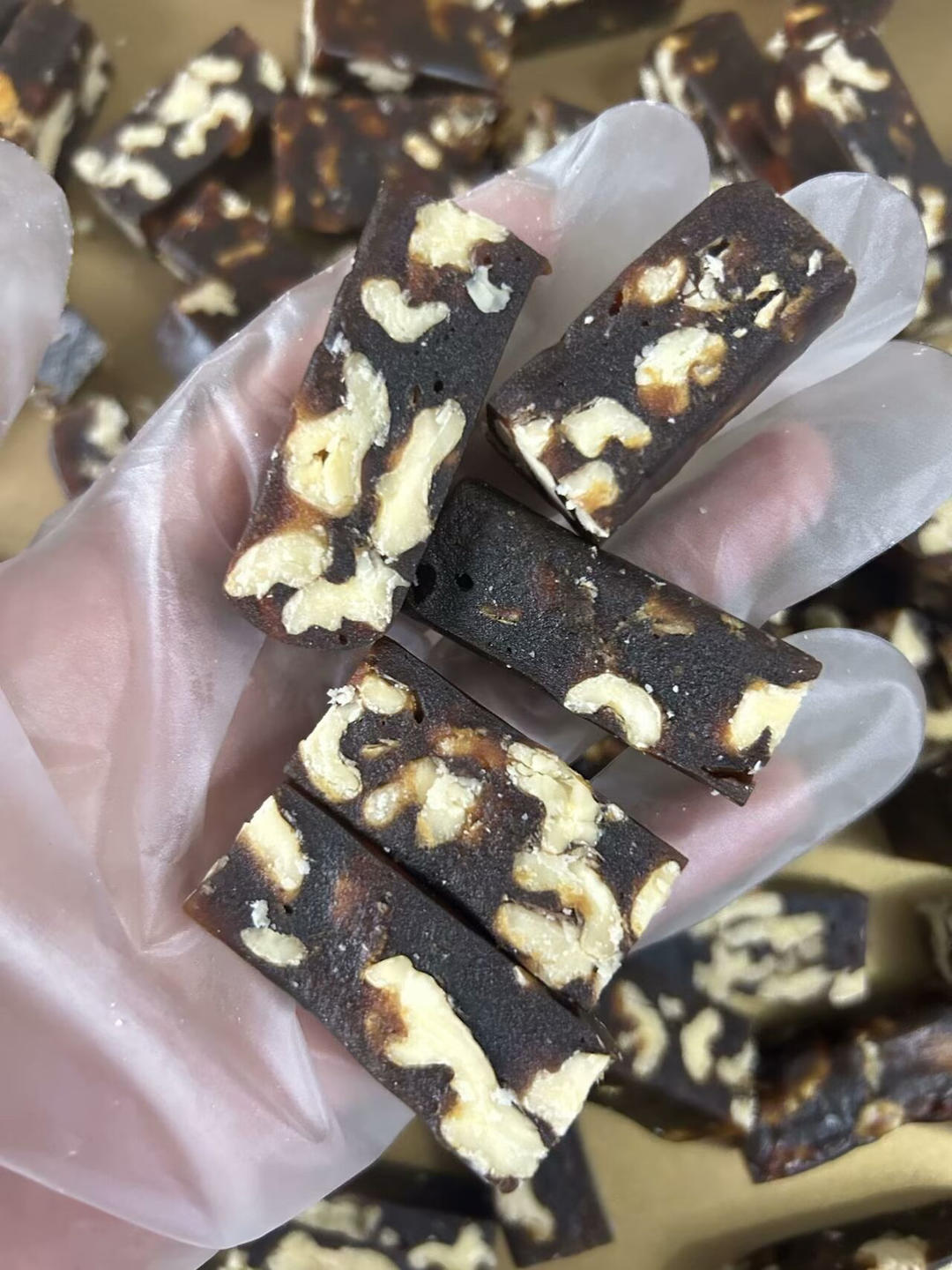 好吃不腻的枣泥核桃糖