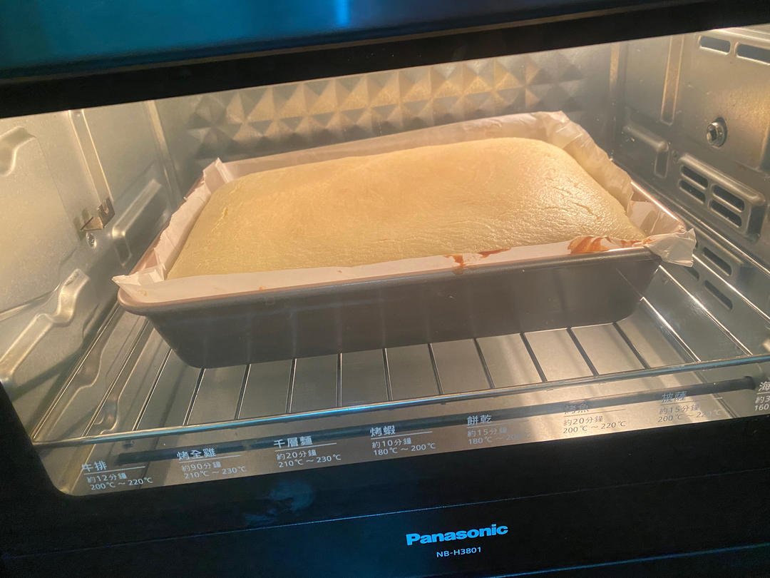 不开裂不掉皮的原味蛋糕卷