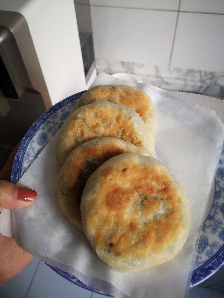 皮薄馅大～韭菜鸡蛋饼