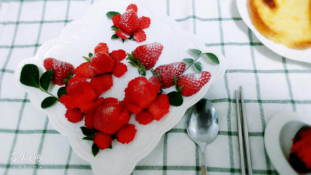 玫瑰花草莓