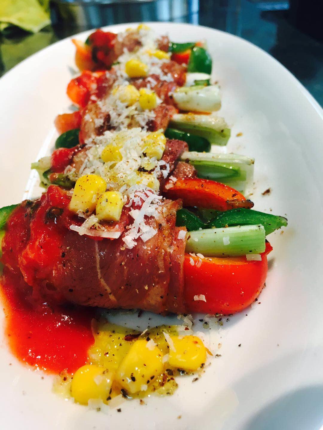 8寸纯手工什锦披萨