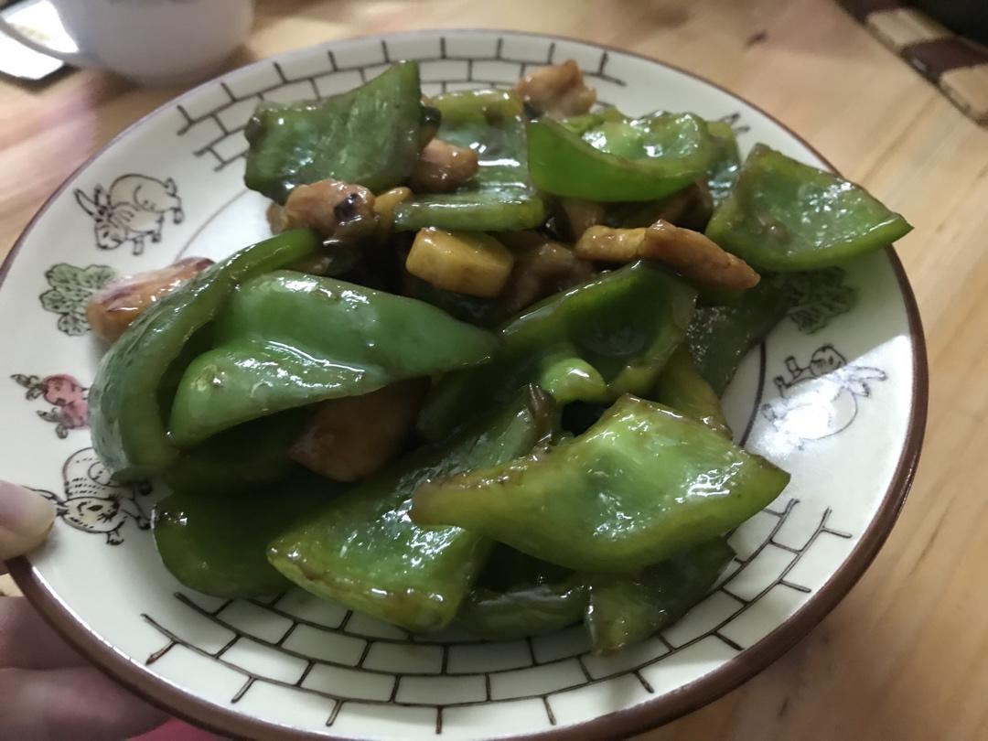青椒炒肉