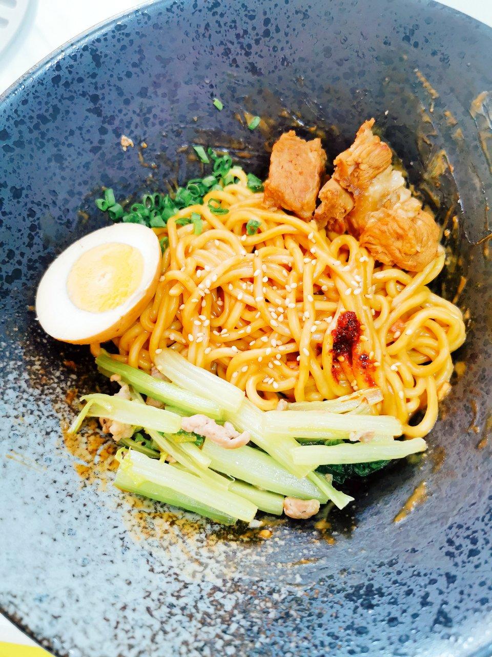 一学就会 | 花生酱拌面