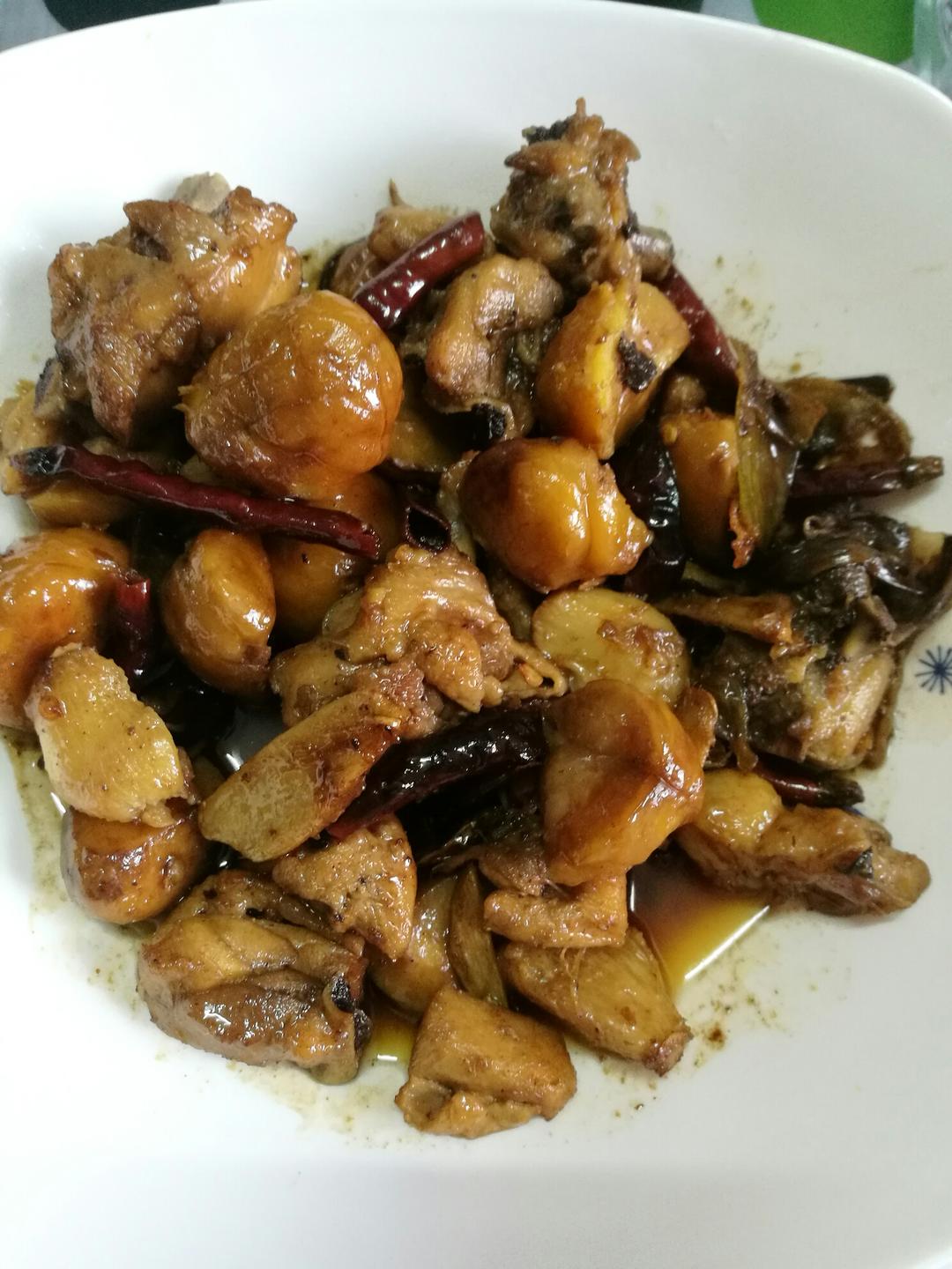鸡肉烧板栗的做法