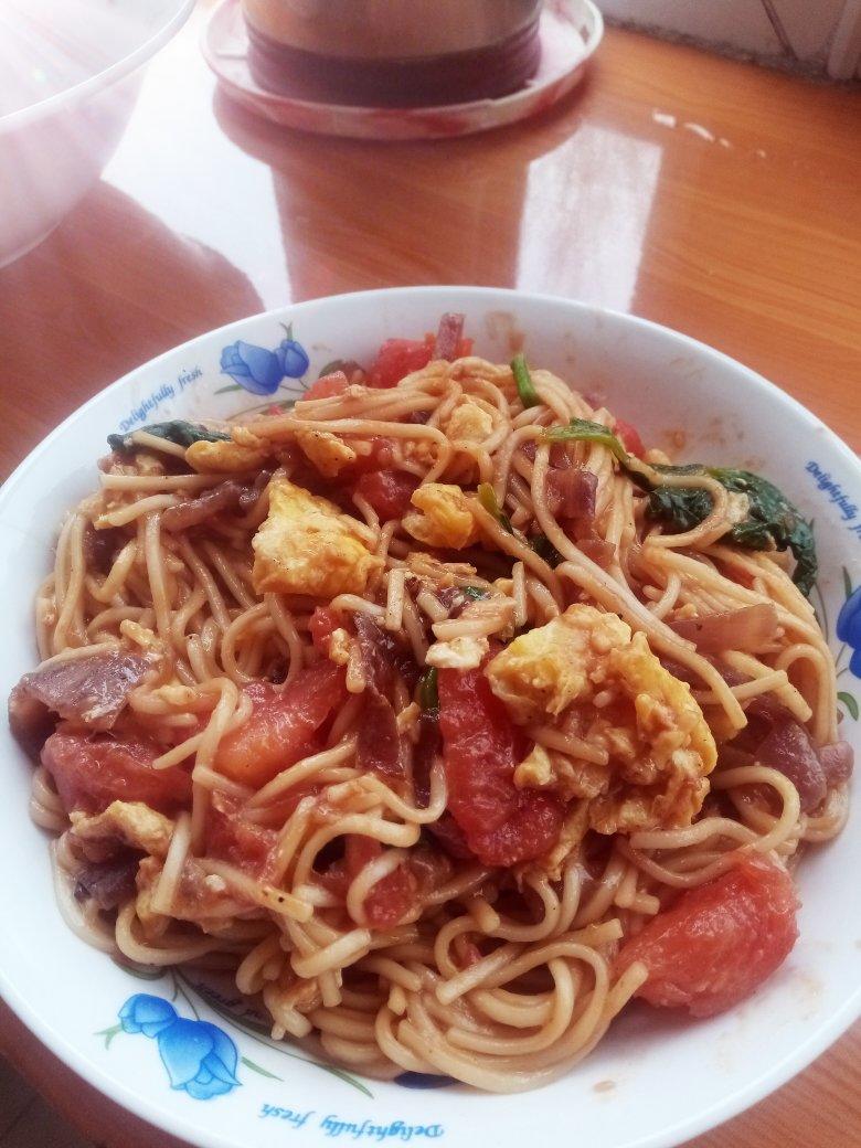 鸡蛋素炒面Fried Noodles Vegetarian