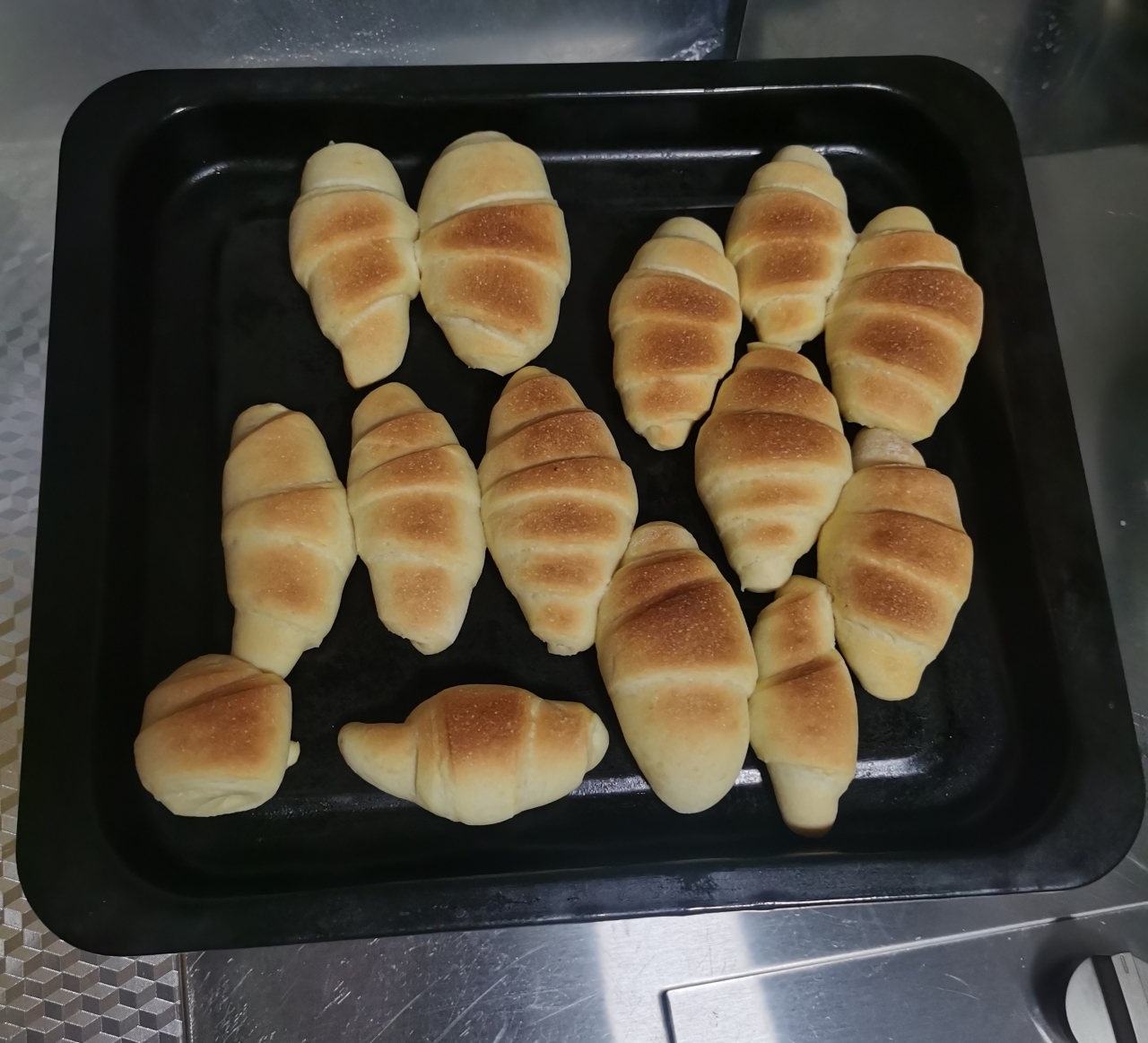 简易版牛角面包的做法