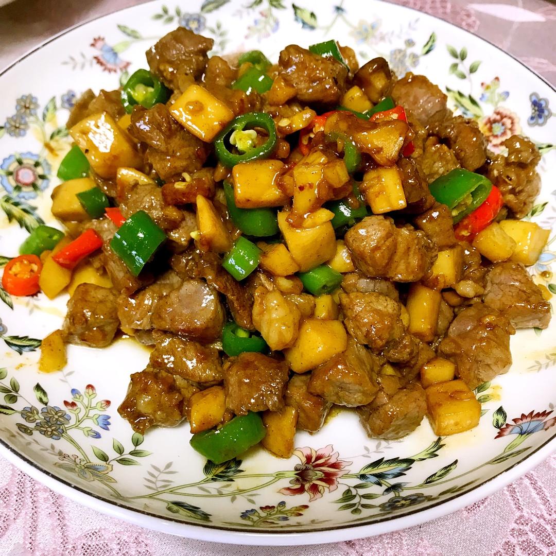 家常菜~杏鲍菇烧牛肉粒