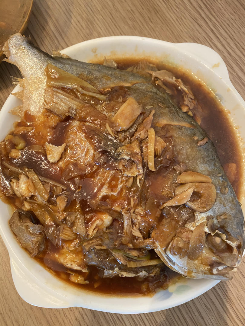 家常红烧鲳鱼