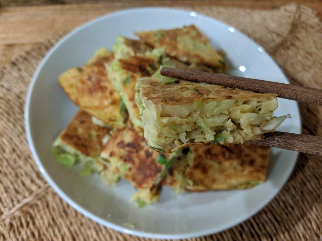 卷心菜鸡蛋饼