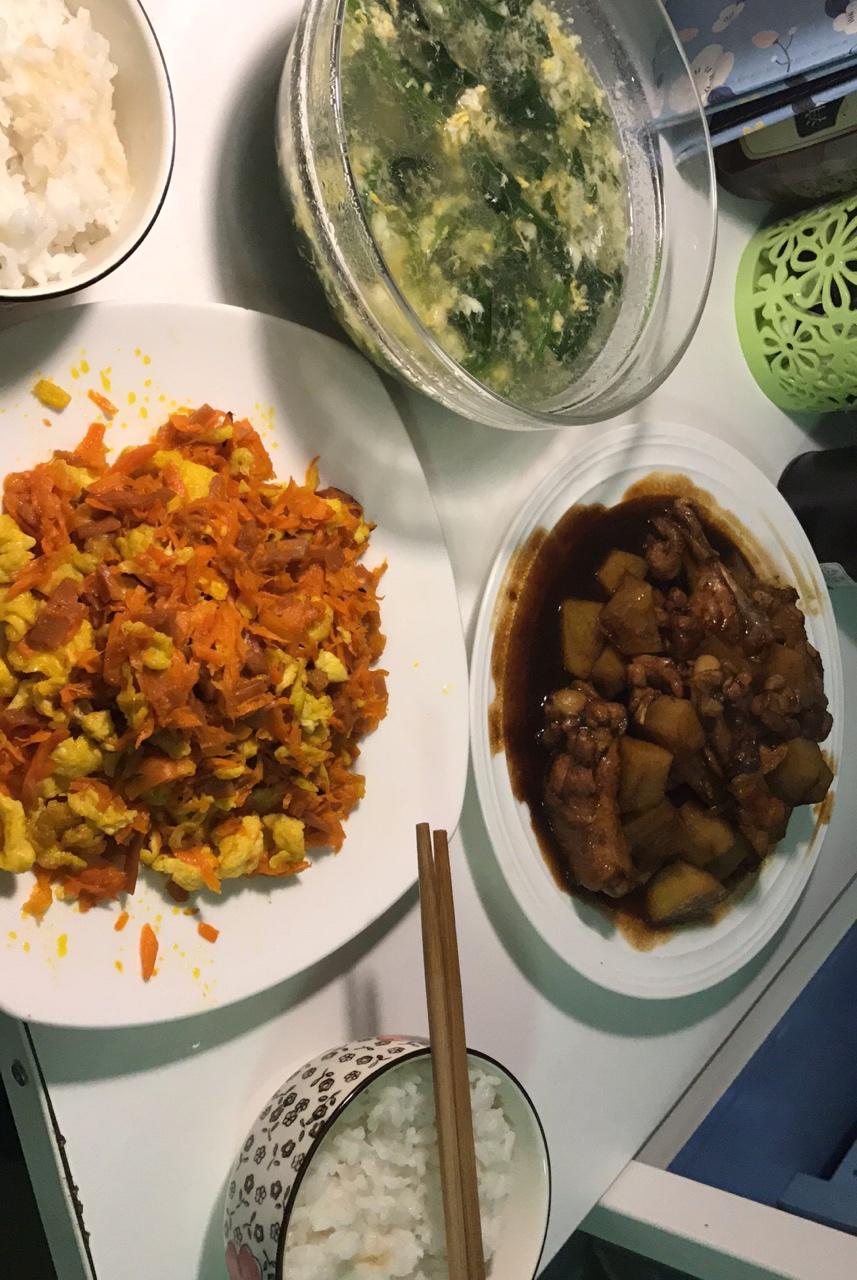 胡萝卜炒鸡蛋