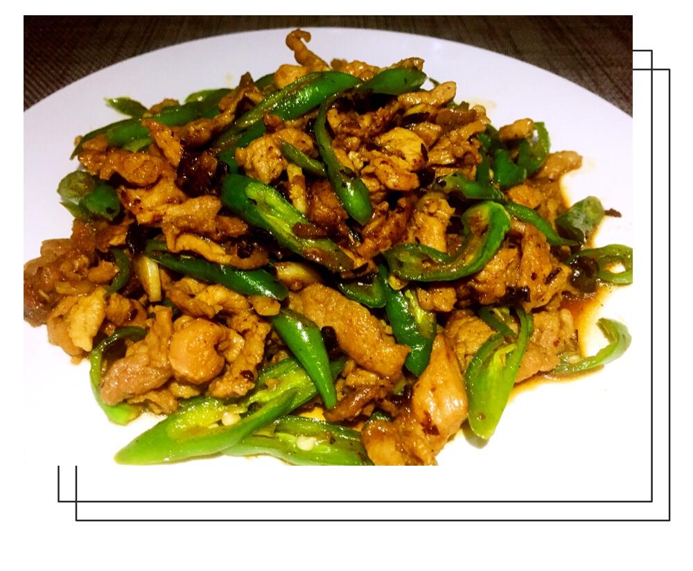 狮子仔贝贝mi做的辣椒炒肉