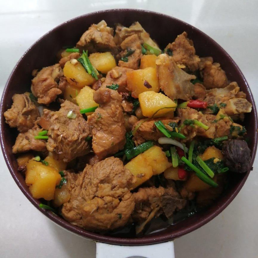 排骨炖土豆