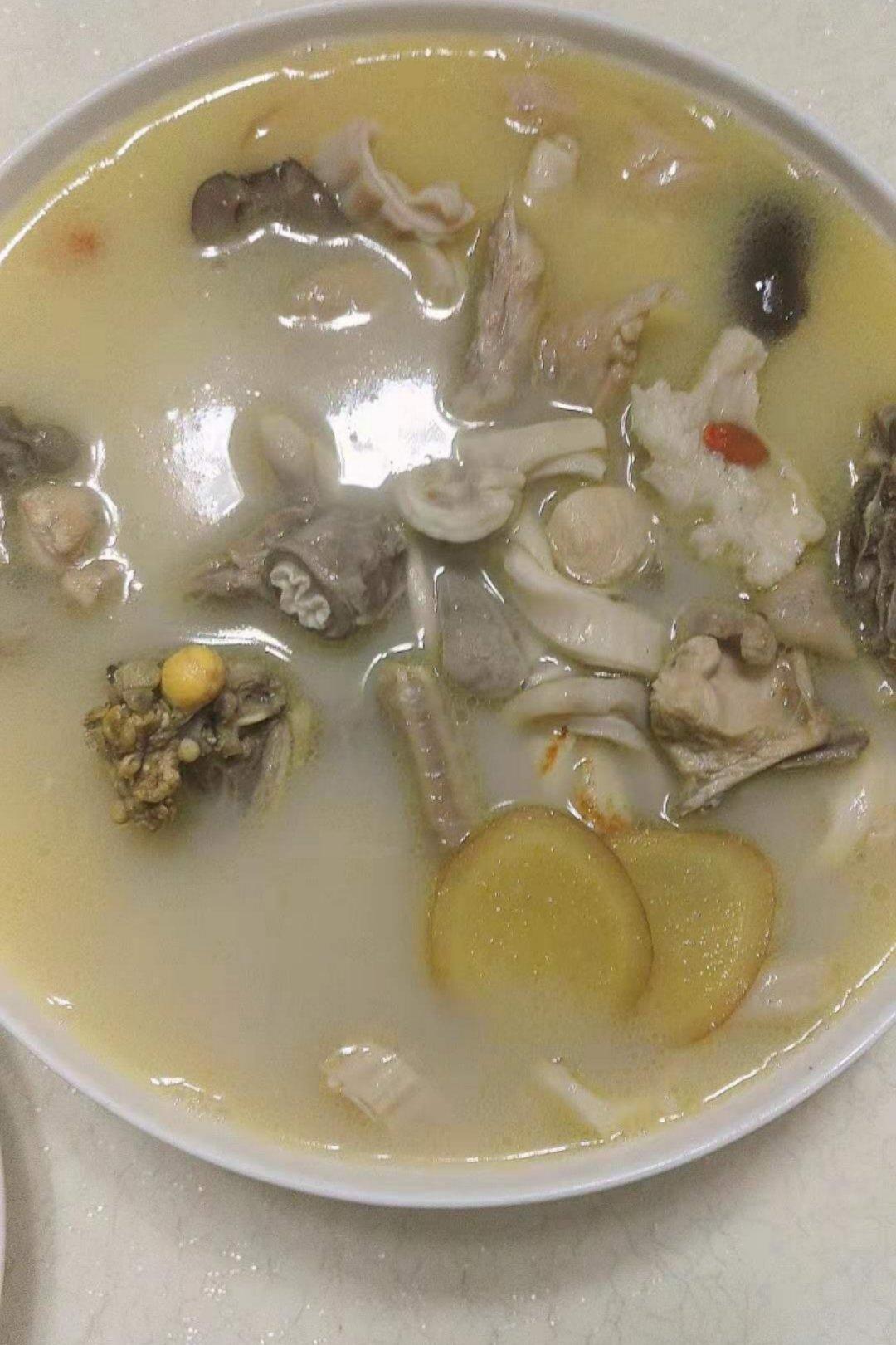 猪肚鸡