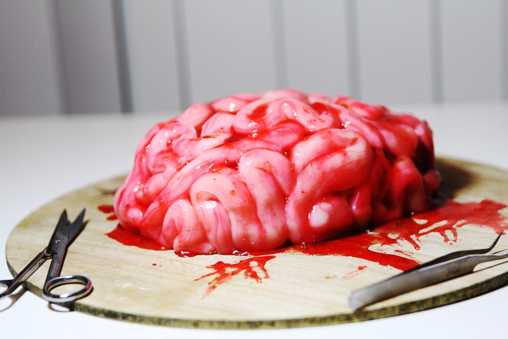 万圣节的人脑蛋糕