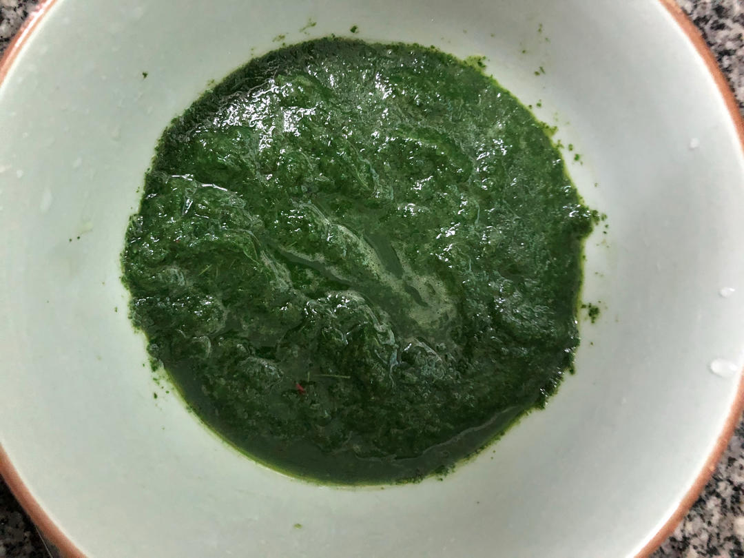 清明必吃的艾草青团