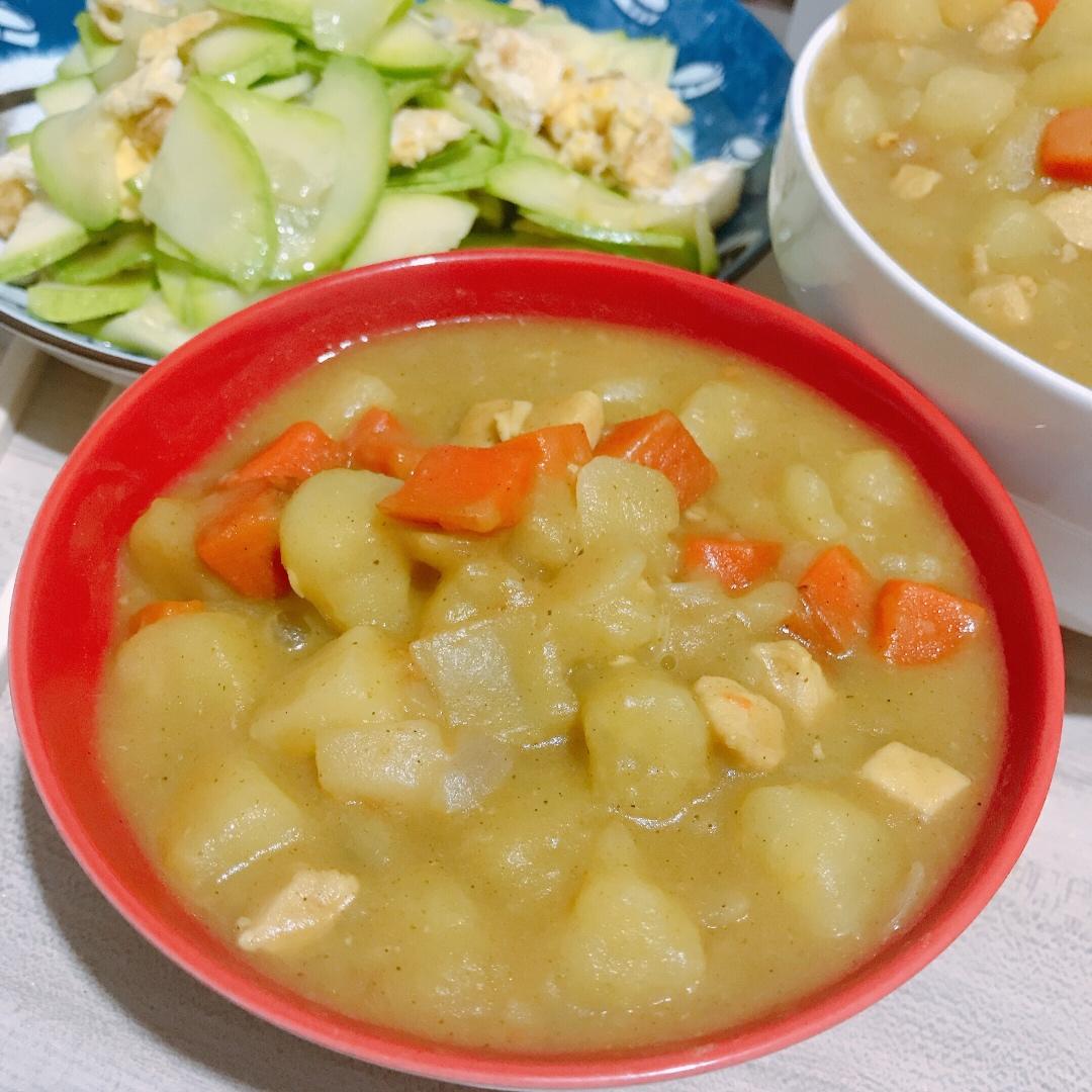 百梦多鸡肉咖喱饭