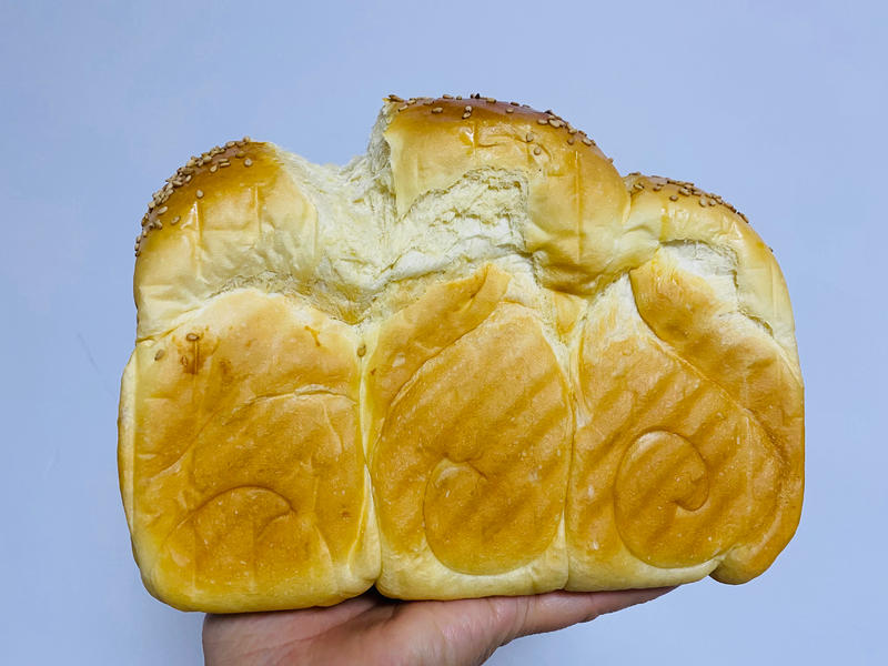 纯奶手撕吐司的做法 步骤1