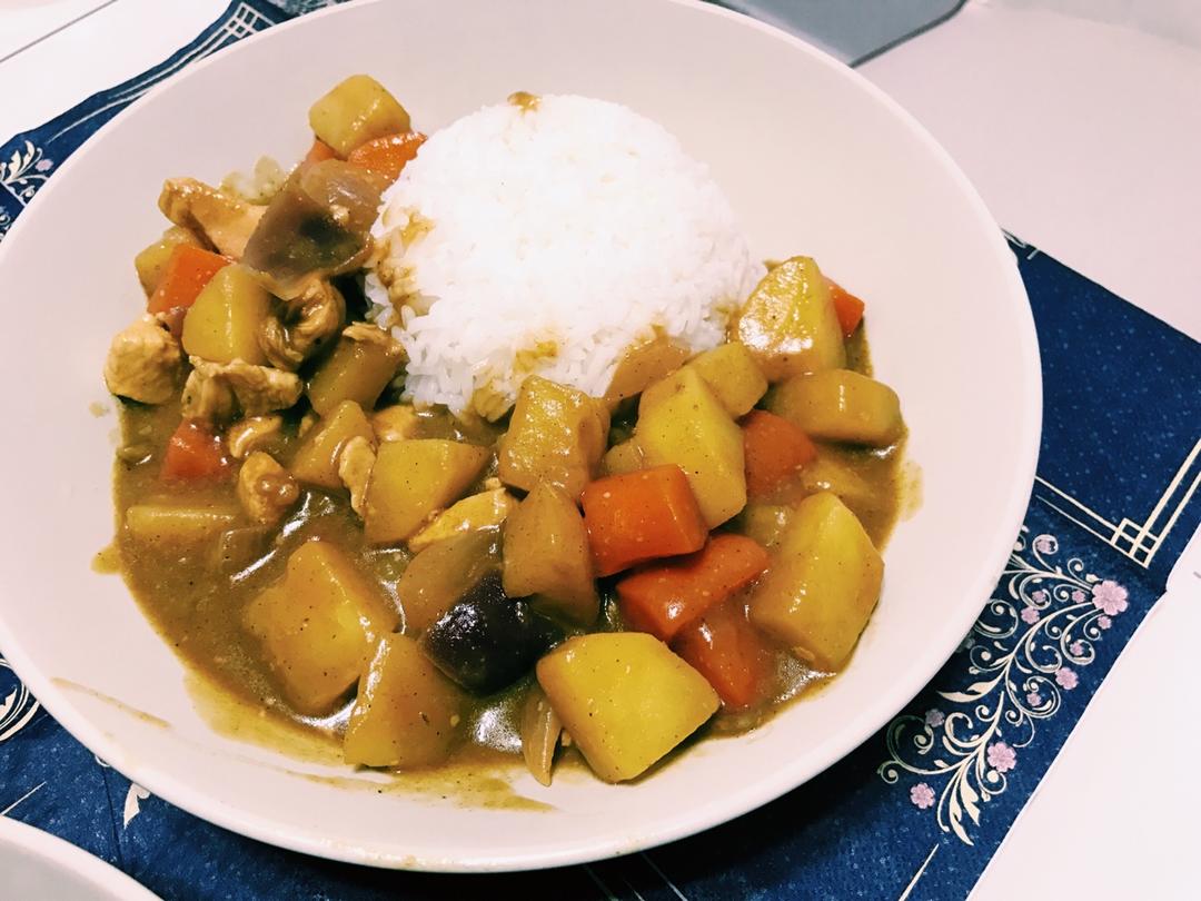 零失败日式咖喱鸡肉饭！！最正宗日本家庭做法！简单又好吃！