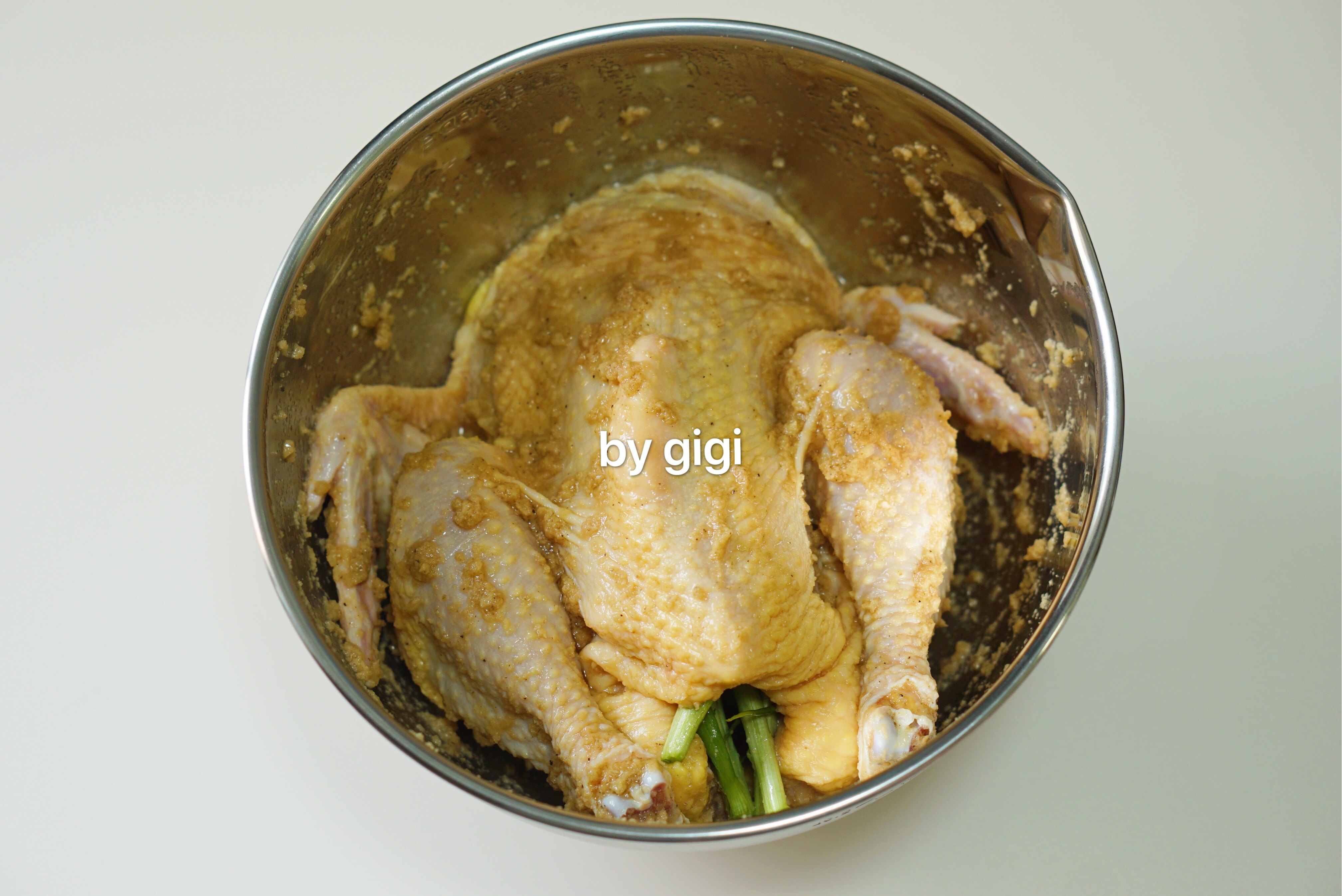 土锅沙姜鸡的做法 步骤6