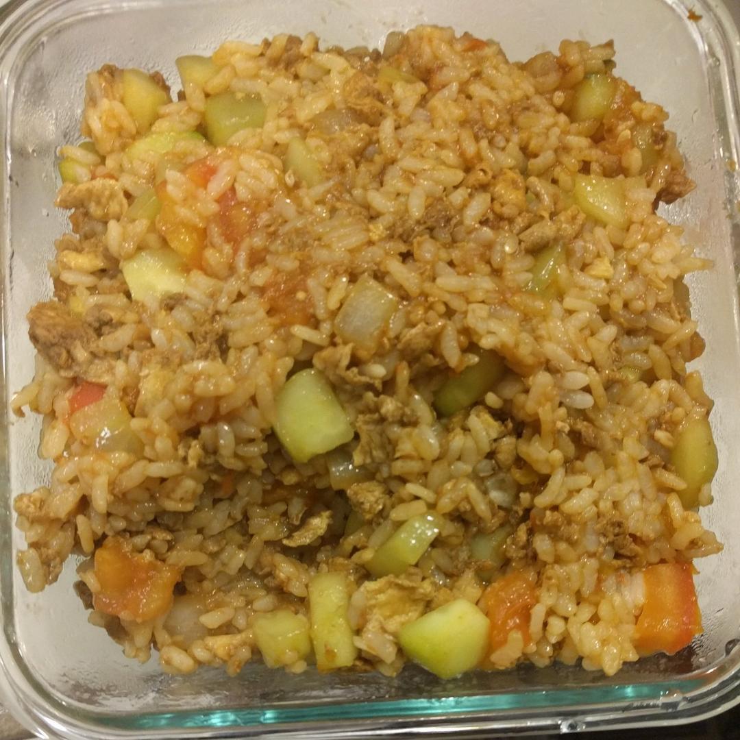 酱鸡蛋炒饭-老恒和深夜食堂