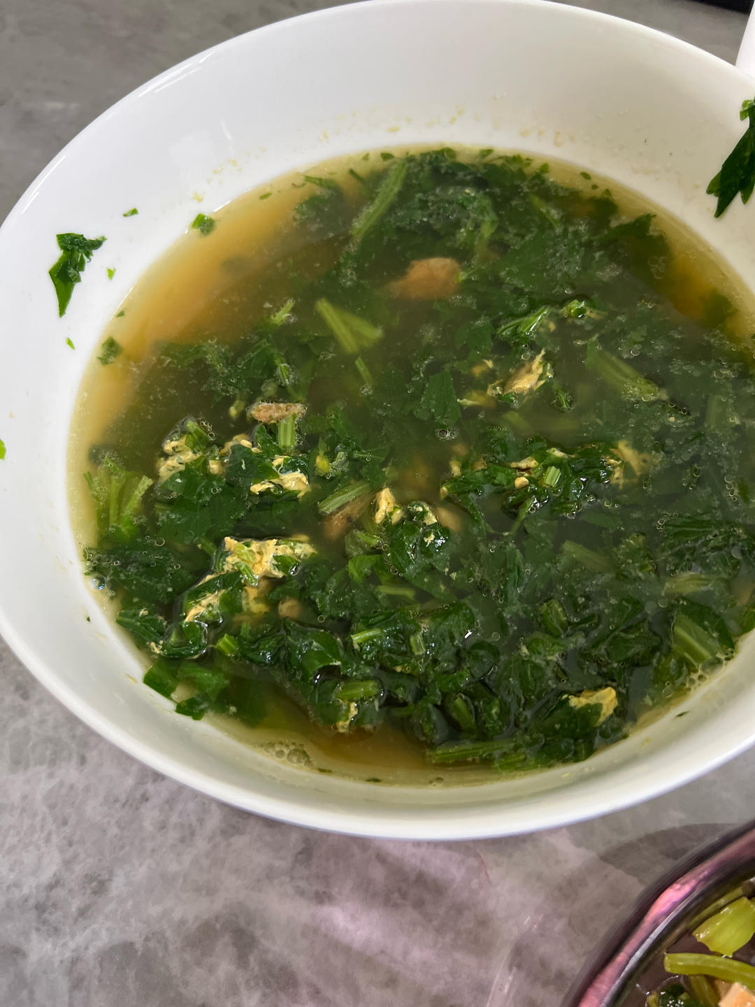 芹菜叶子蛋花汤
