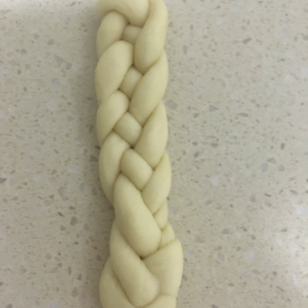 淡奶油豆沙面包