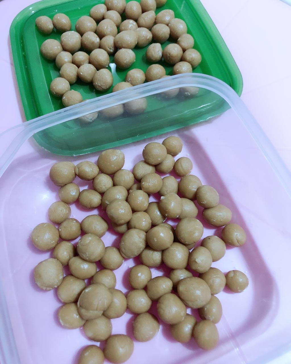 宝宝辅食：藕粉珍珠丸子