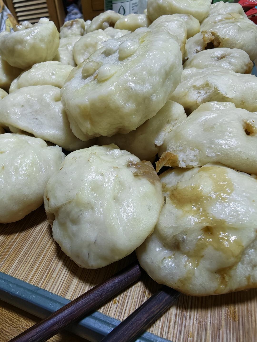 酱肉小笼包