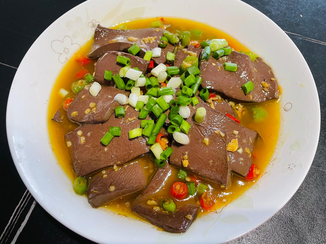 香辣鸭血煲