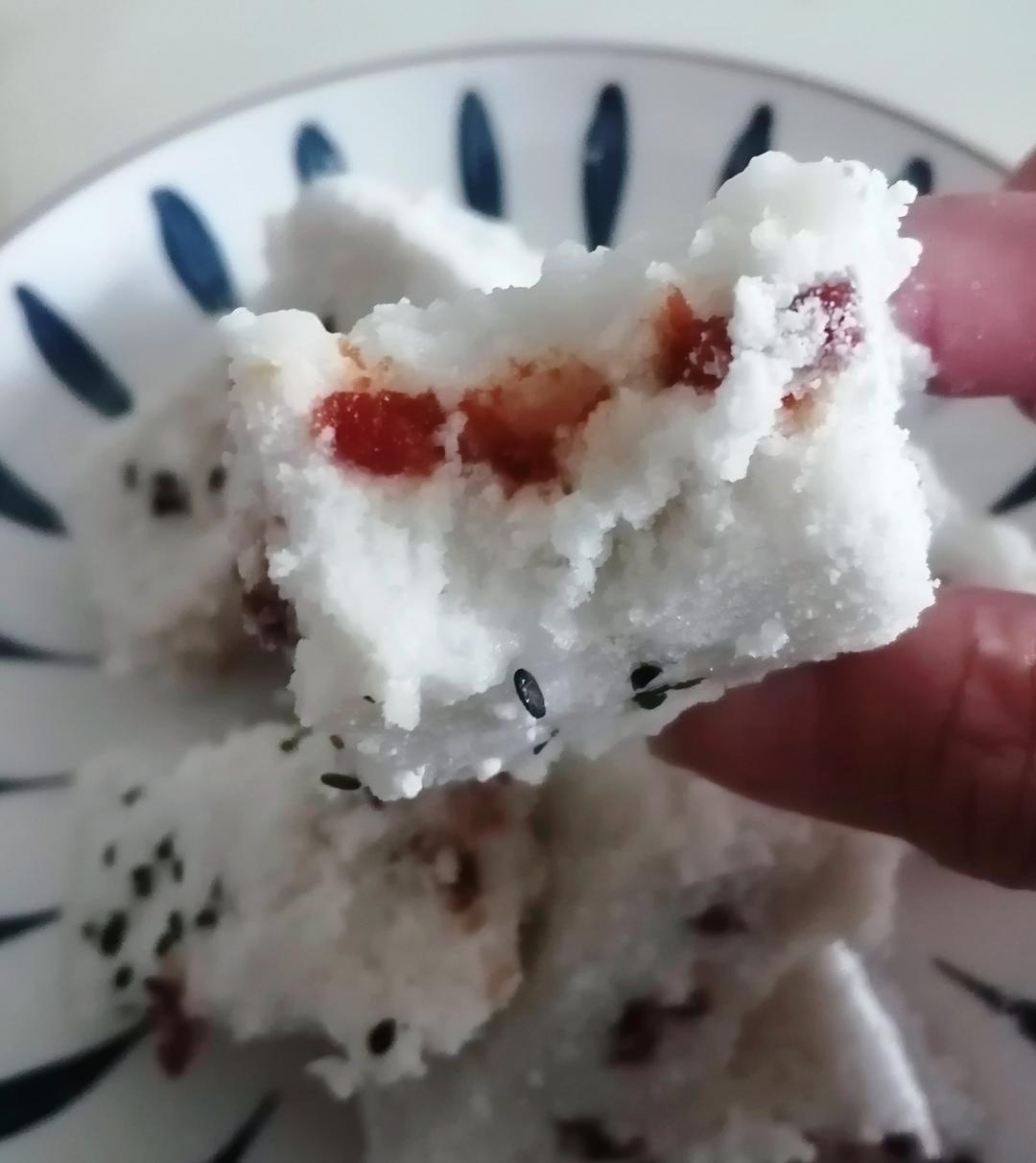 山楂味夹层松糕