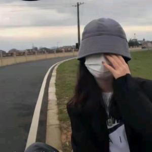 是十三呀c