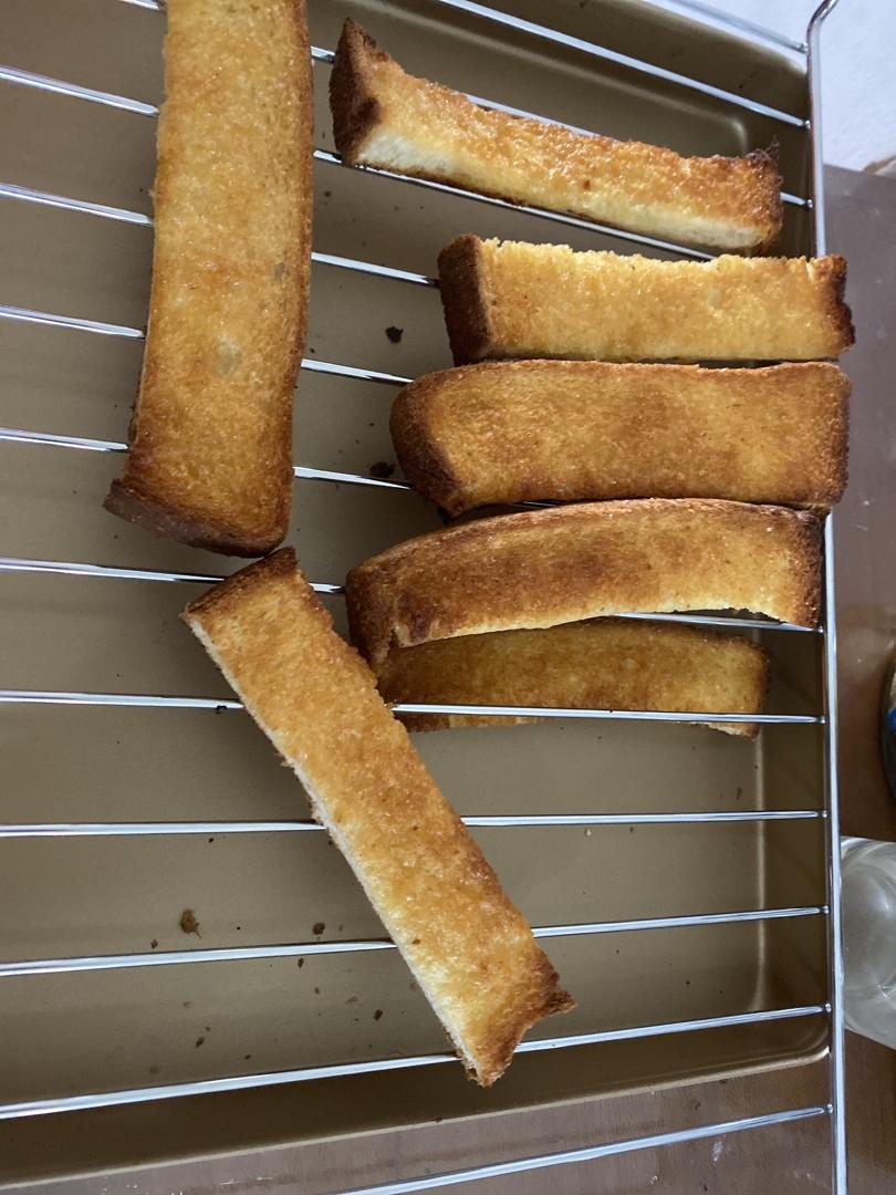 奶香蜂蜜烤吐司片