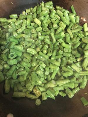 超级下饭 榄菜四季豆的做法 步骤1