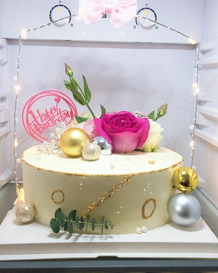 鲜花蛋糕