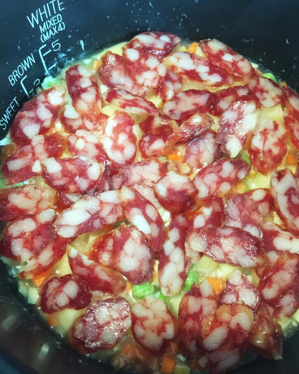 电饭煲版猪油杂蔬饭（味道小朋友爱、方法懒妈爱）