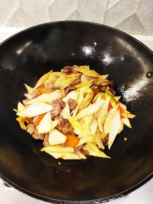 水笋炒肉片（茭白）的做法 步骤10