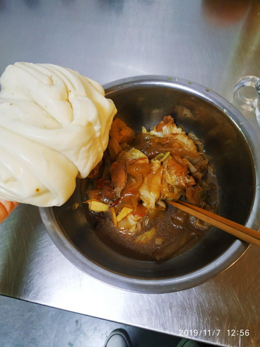 猪肉白菜炖粉条