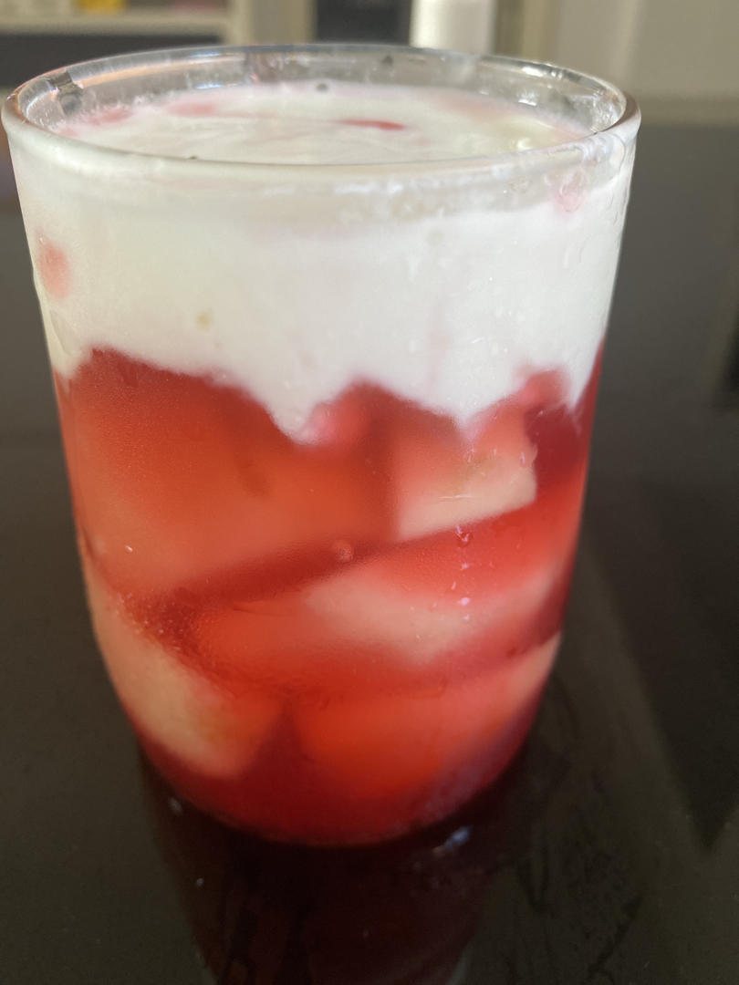 酸奶葡萄冰冰粉