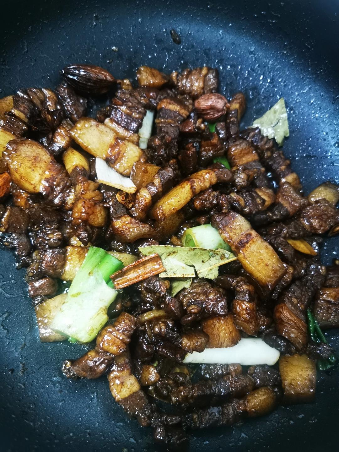 红烧肉炖土豆（丝毫不腻）