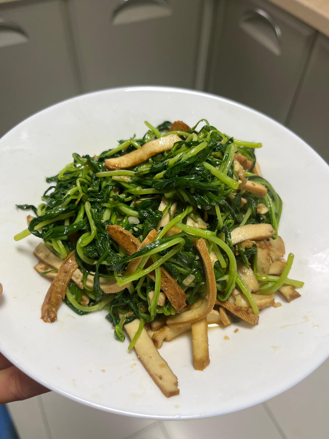 马兰头炒香干