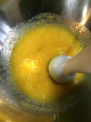 超大芒果粒芒果慕斯（无需黄油饼干底版）的做法 步骤3