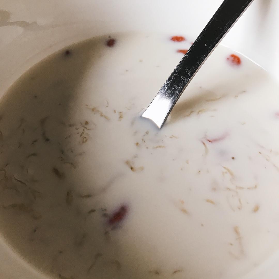 超正牛奶燕窝