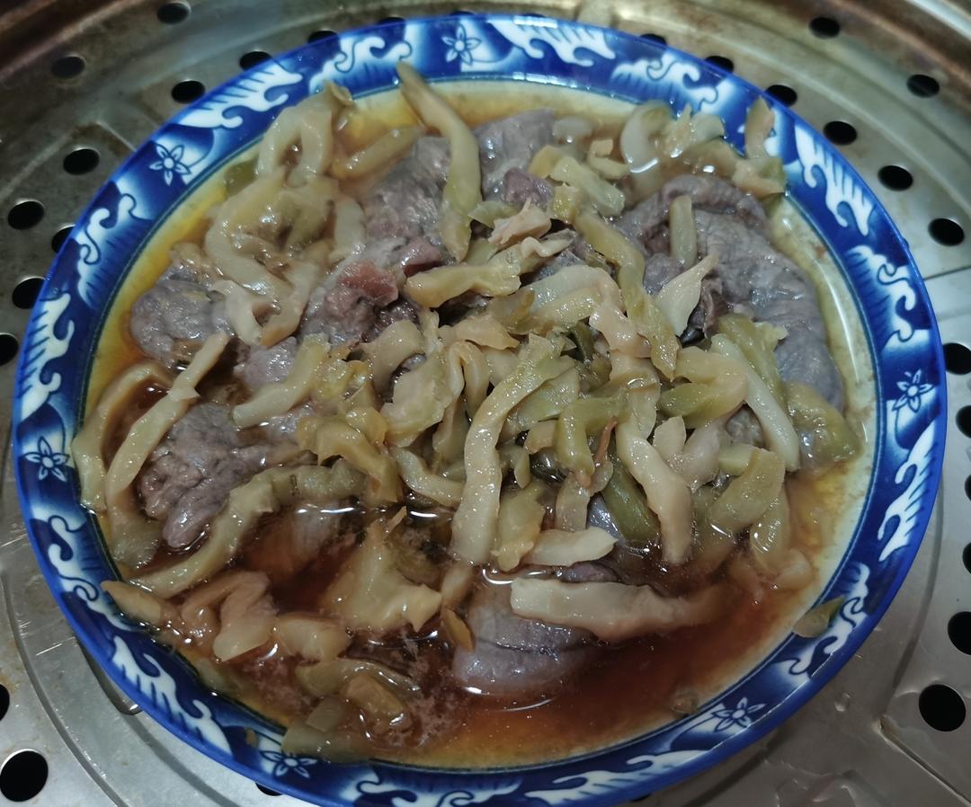 榨菜蒸牛肉的做法