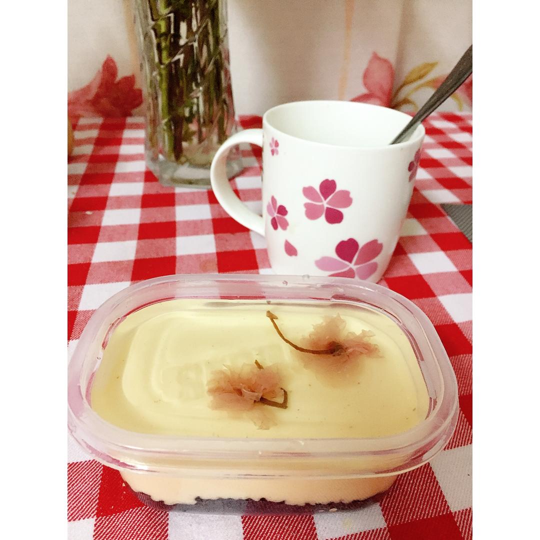 樱花双色紫薯慕斯