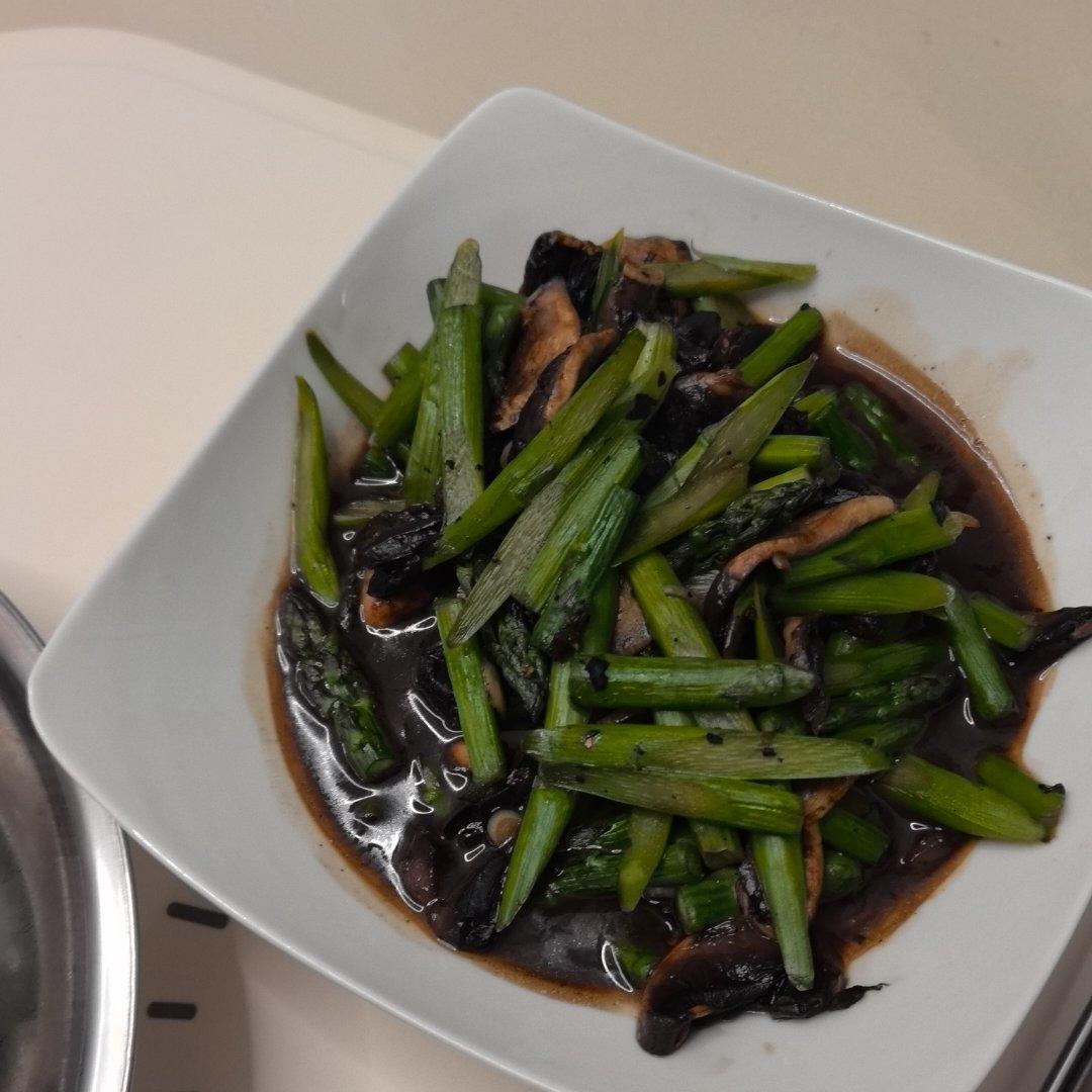 港式芦笋蘑菇