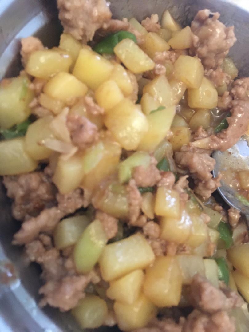 土豆肉末饭