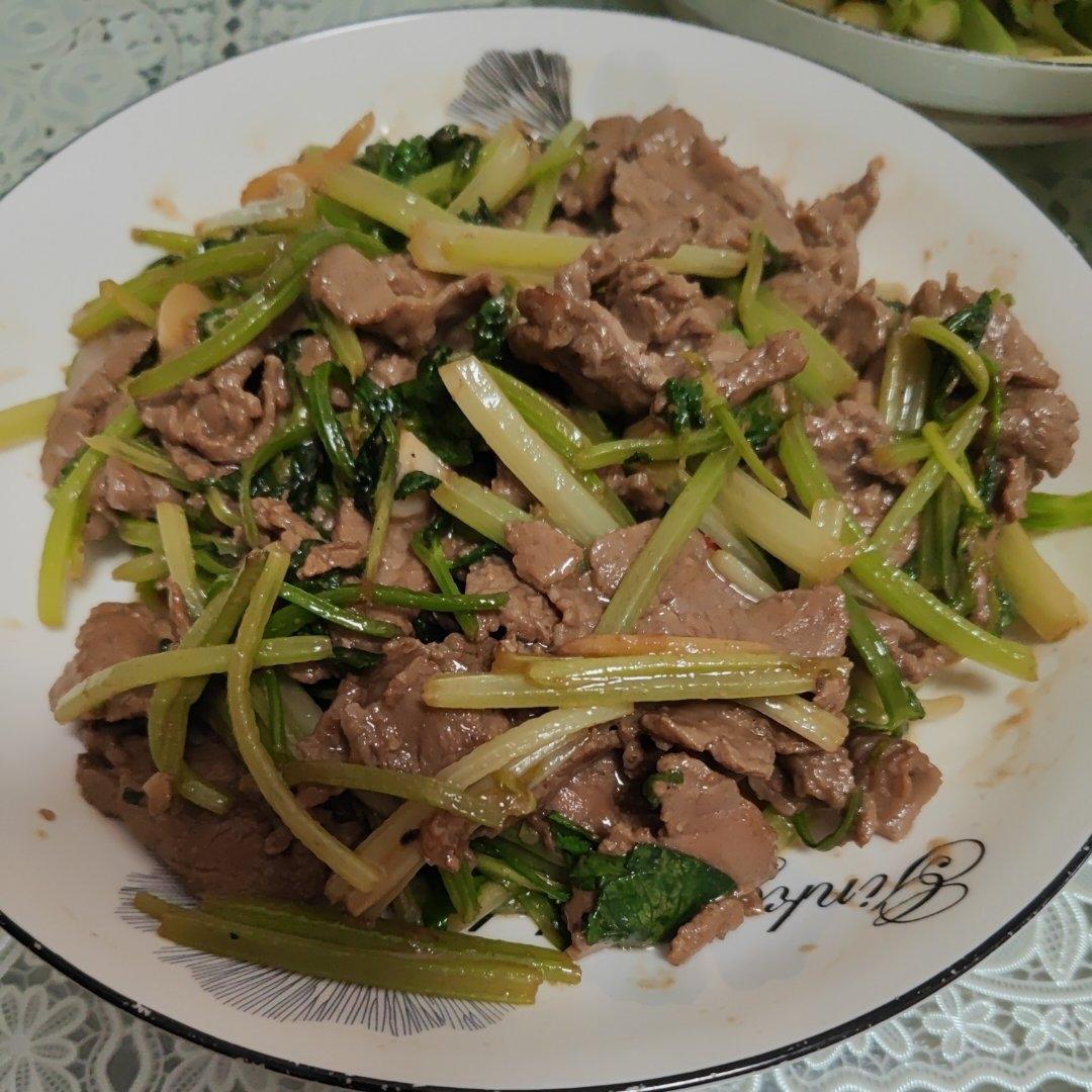 小炒牛肉