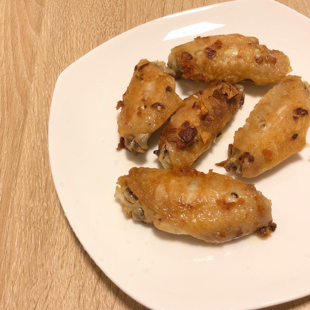 升级版超好吃蒜香盐煎鸡翅