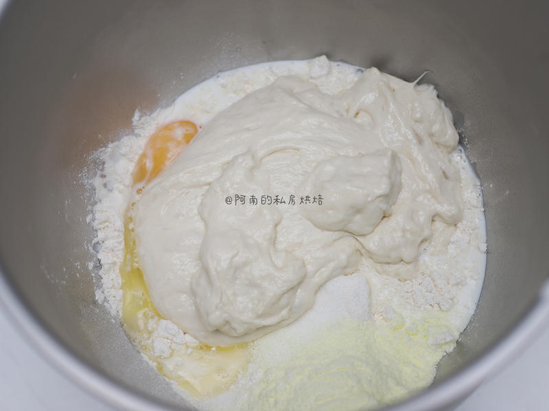 纯奶手撕吐司的做法 步骤1